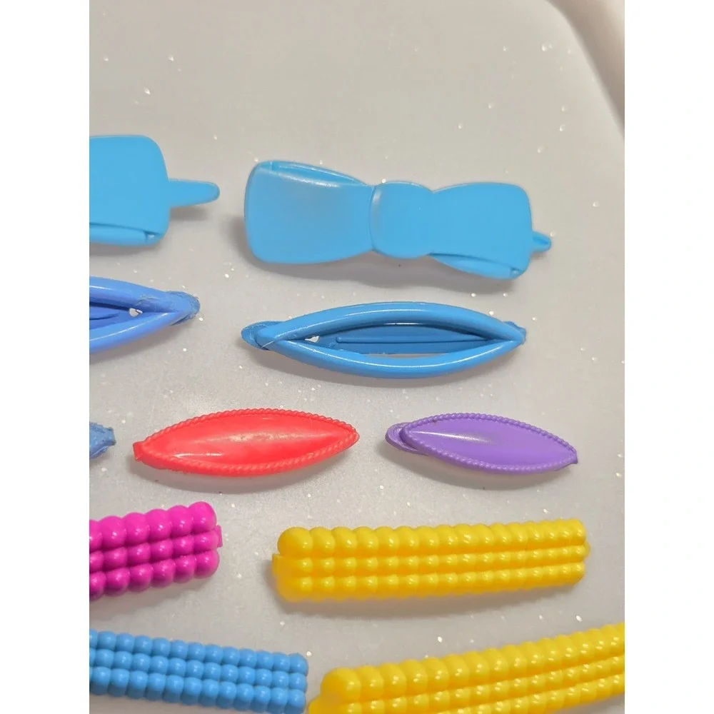 Vintage 80s Goody Snap Tight Barrettes Plastic Hair Clips Lot Of 23